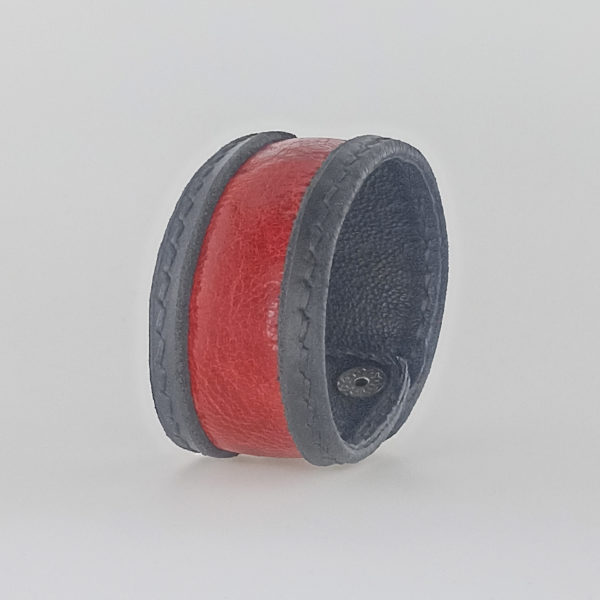 Bracelet avec incrustation